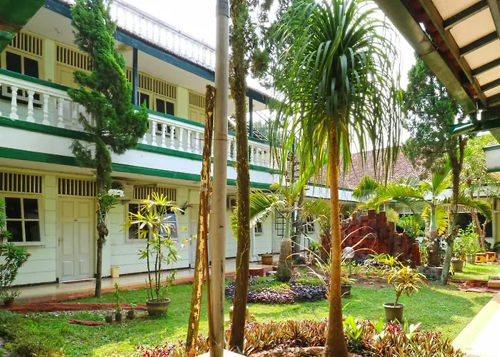 Hotel Camelia Malang